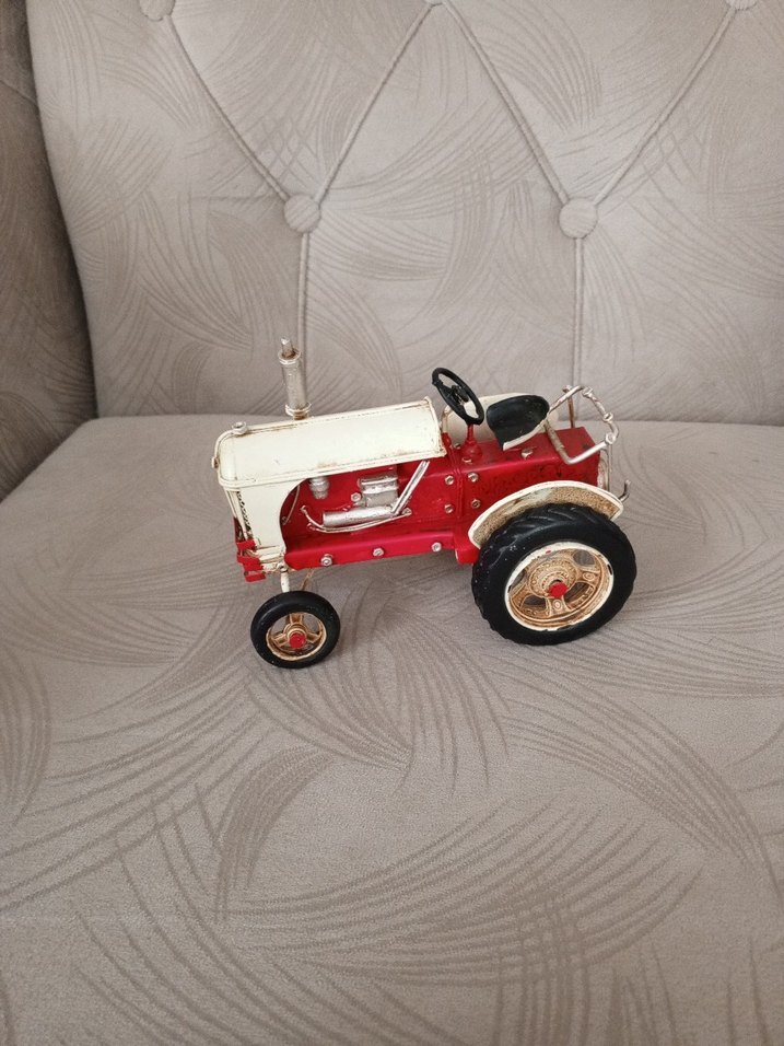 Nostaljik metal traktör - Görsel 3