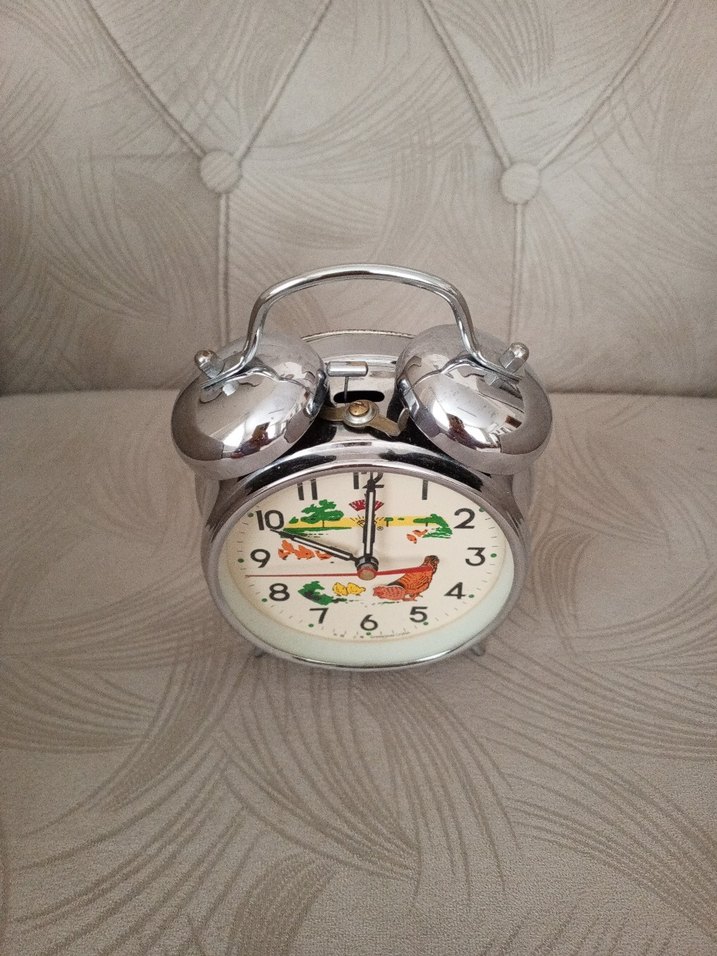 Nostaljik kurmalı tavuklu çalar saat - Görsel 2