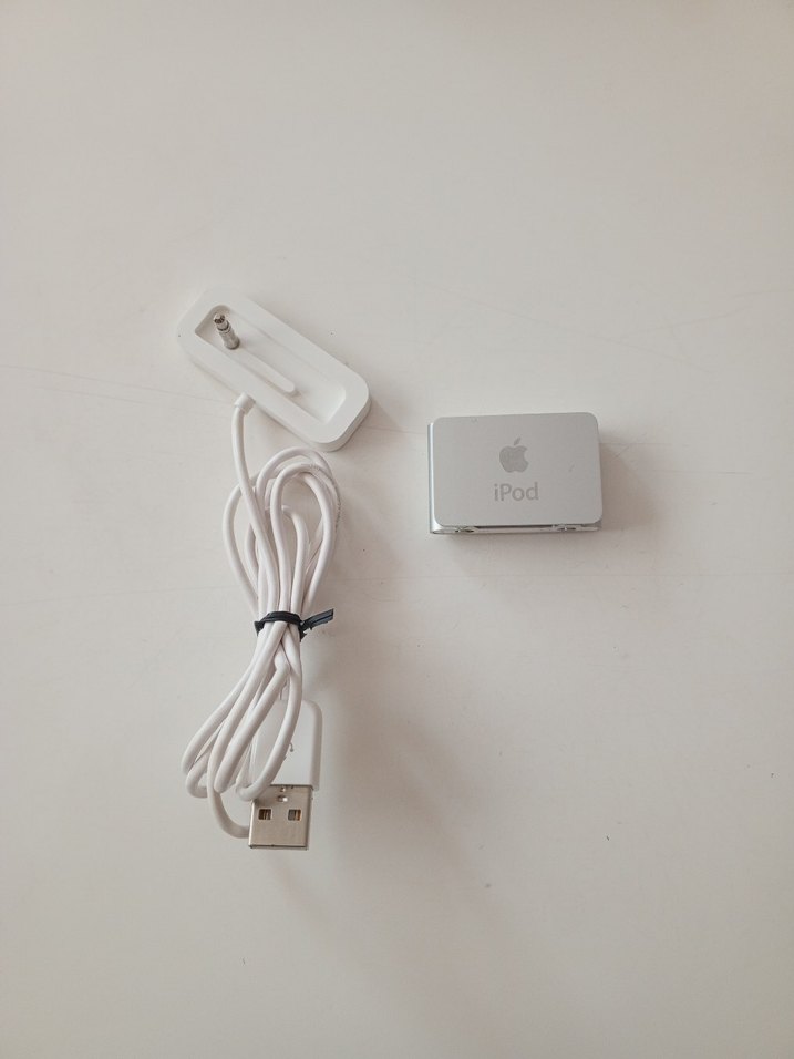 iPod Shuffle (arızalı) - Görsel 2