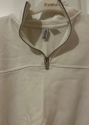 Yarım Fermuarlı Beyaz Sweatshirt - Görsel 2