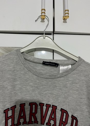 Gri Harvard Baskılı Kadın Tişört - Görsel 2