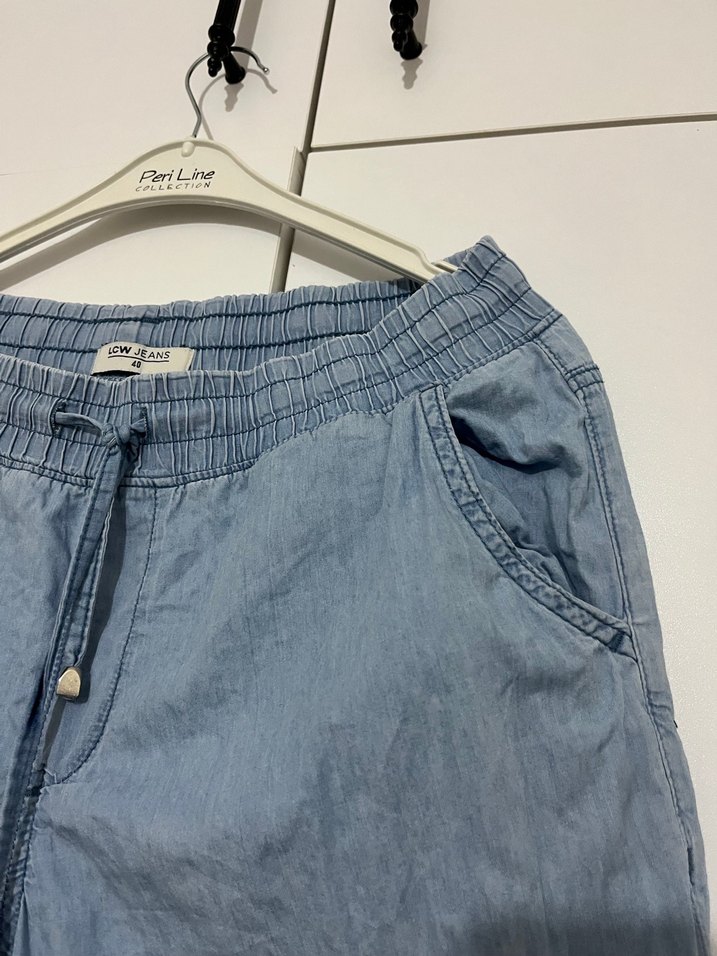 Düğmeli Mavi Kadın Kot pantolon - Görsel 3