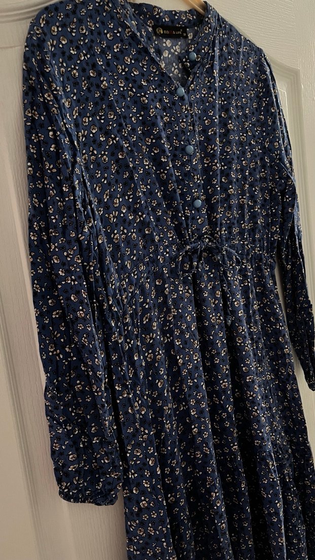 Düğmeli Lacivert Uzun Elbise - Görsel 2