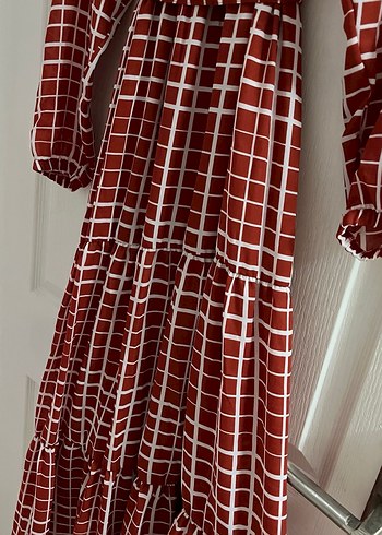 Kremit Ekose Desenli Uzun Elbise - Görsel 3