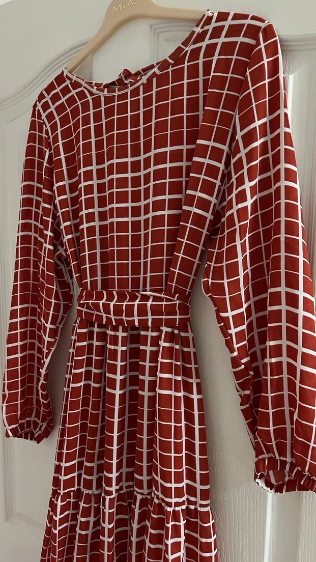 Kremit Ekose Desenli Uzun Elbise - Görsel 2