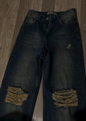 Yırtık kadın kot - Görsel 2