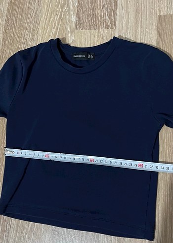 Lacivert Kısa Kollu Crop - Görsel 3