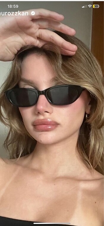 Kadın Siyah Güneş Gözlüğü - Görsel 3