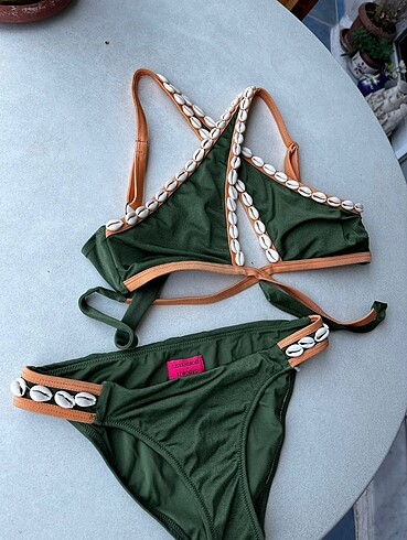 Lily&rose bikini takımı