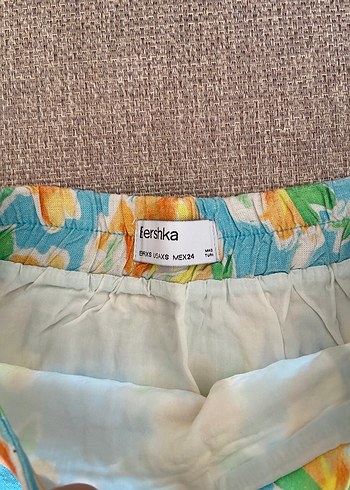 Bershka çiçekli mini etek - Görsel 2