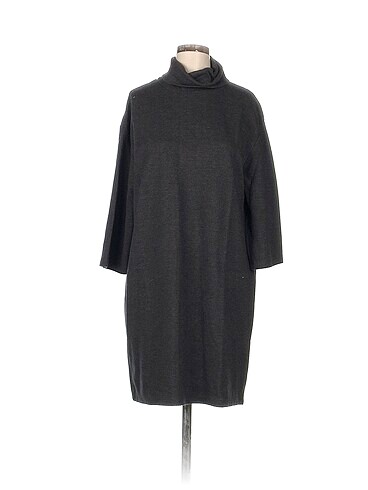 Zara Günlük Elbise %70 İndirimli.