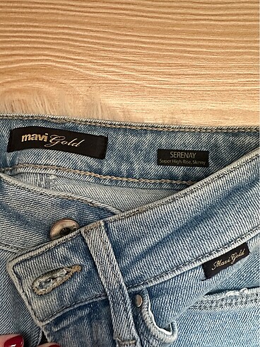 32 Beden mavi Renk Mavi skinny jean