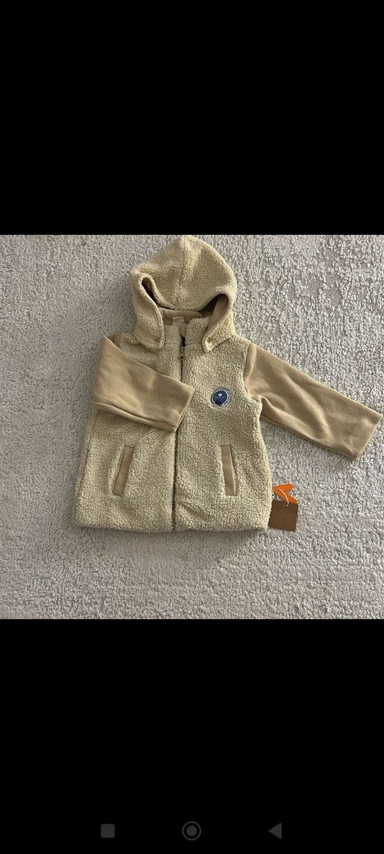 Bej Kapüşonlu Erkek Çocuk Mont - Görsel 3