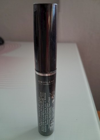 Oriflame Koyu Maskara