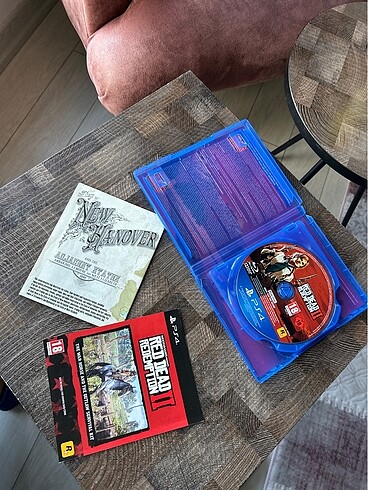 Çok temiz çiziksiz Rdr 2 ps 4 ve ps 5 uyumlu ekstraları ile