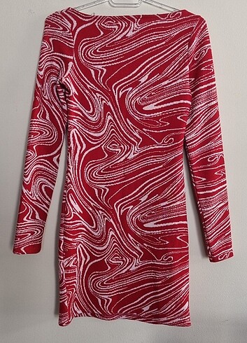 Zara ZARA'dan kırmızı beyaz desenli triko mini elbise
