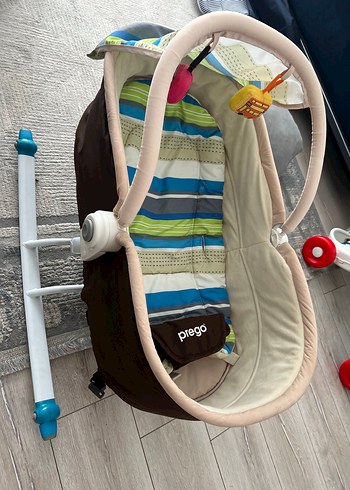 Prego Çok Renkli ana kucağı