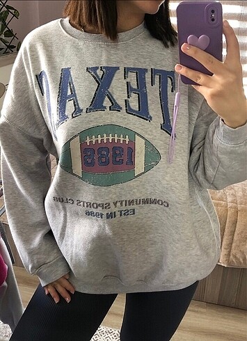 Sweatshirt