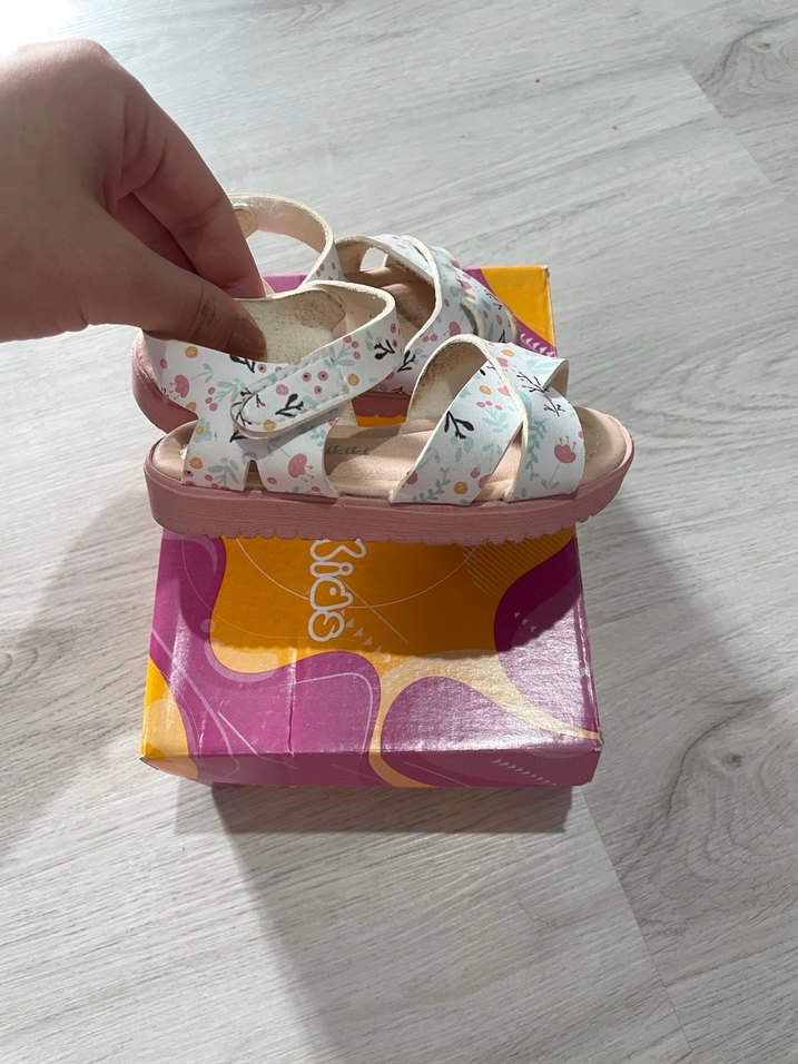 Kız Çocuk Çok Renkli Bohem Desenli Sandalet - Görsel 3