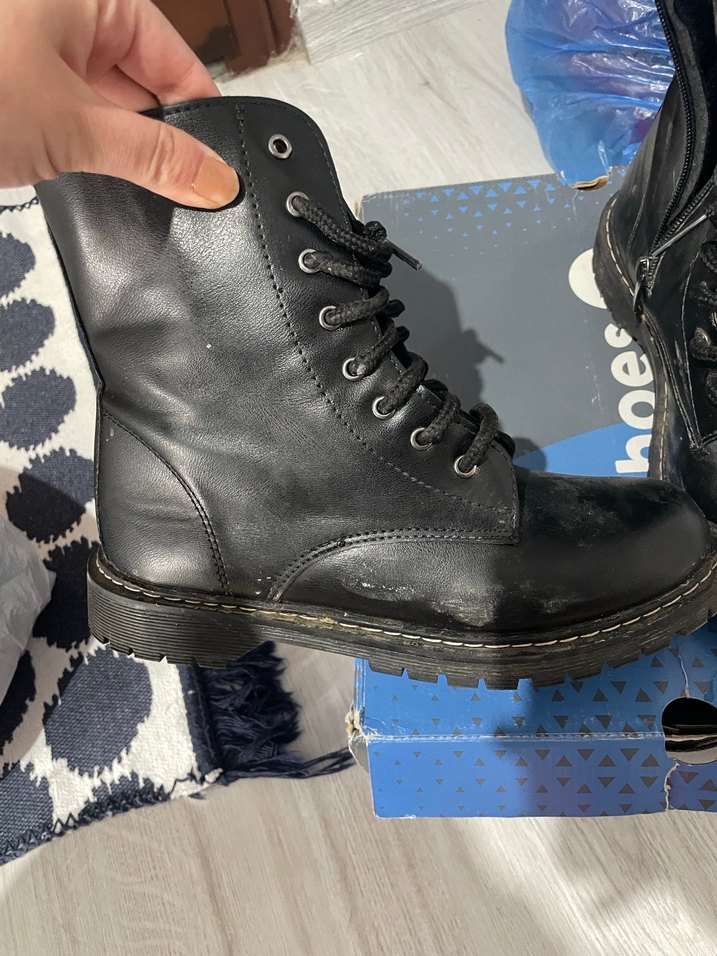 Siyah Tokalı Blok Topuklu Kadın Bot - Görsel 3