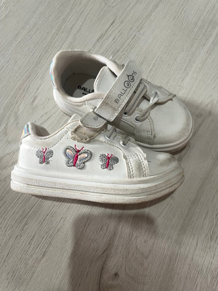 Kız Çocuk Beyaz Cırt Cırtlı Sneakers - Görsel 3