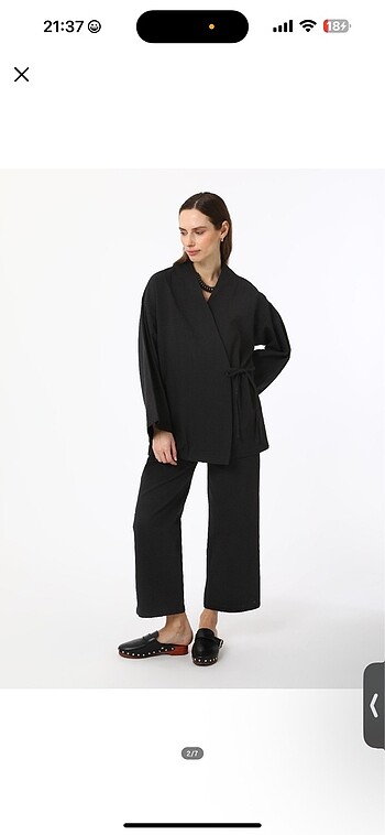 Siyah kimono takım