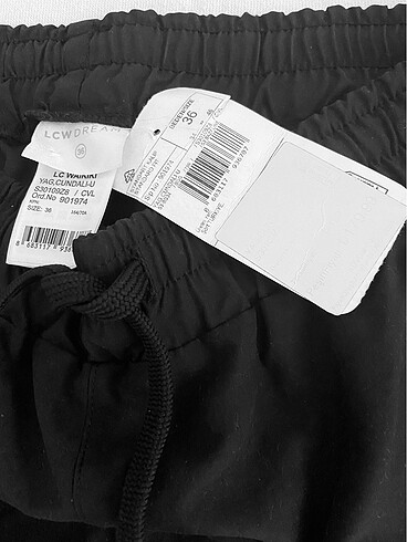 Kadın şort - Görsel 3