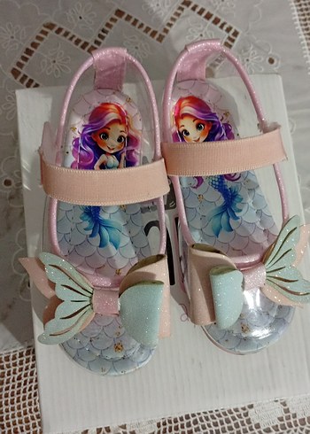 Kız Çocuk Pembe Fiyonk Detaylı Deniz Kızı baskılı ayakkabı - Görsel 3