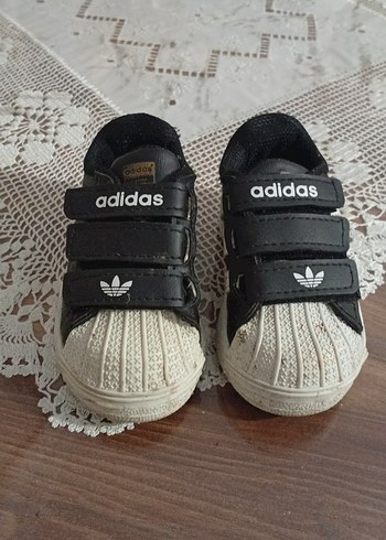 Kız ve Erkek Çocuk Siyah Beyaz Adidas Spor Ayakkabı - Görsel 2