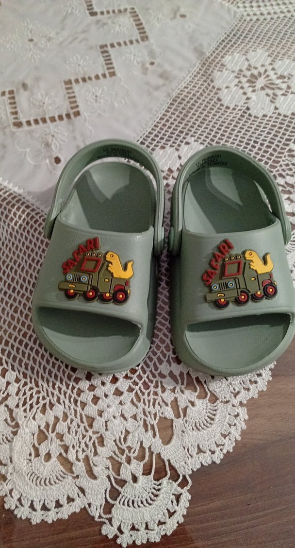 Erkek Çocuk Yeşil Tokalı Terlik - Görsel 2