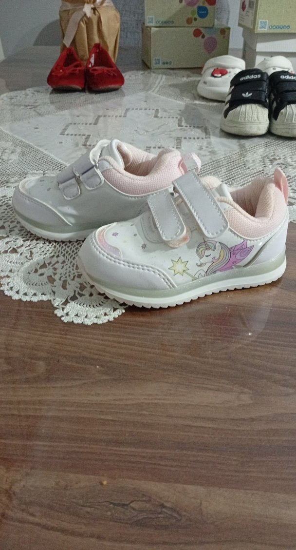 eunicorn baskılı cırtlı ayakkabı - Görsel 3