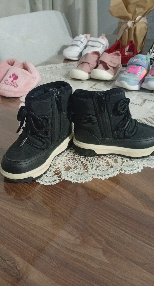 Siyah Çocuk Kar Botu - Görsel 3