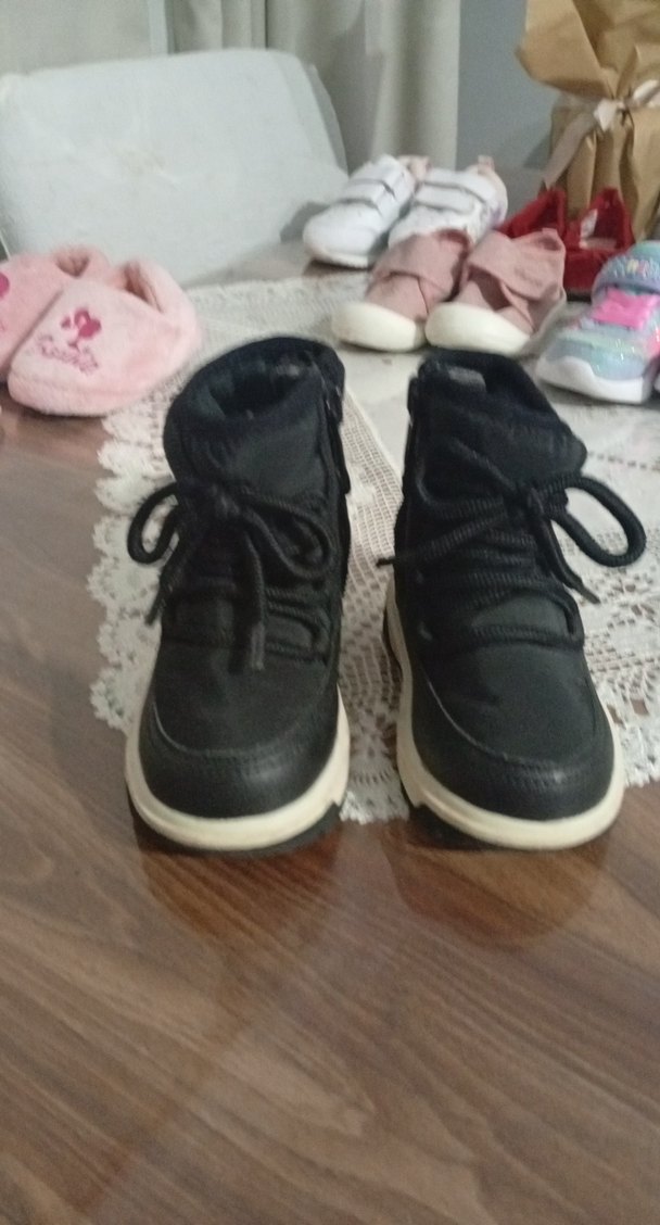 Siyah Çocuk Kar Botu - Görsel 2