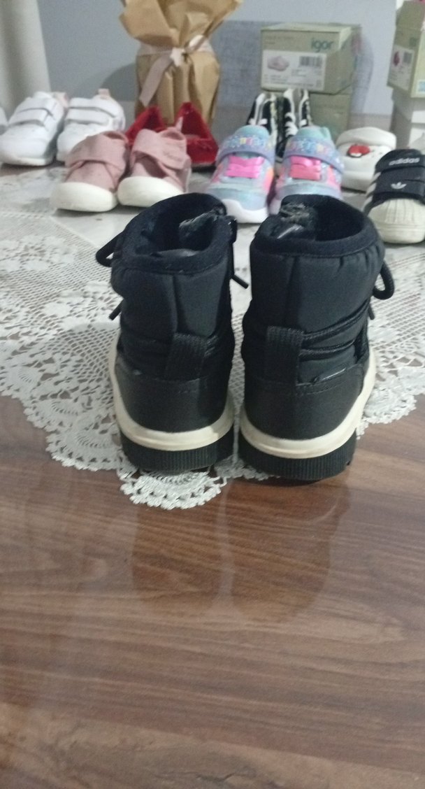 Siyah Çocuk Kar Botu - Görsel 4