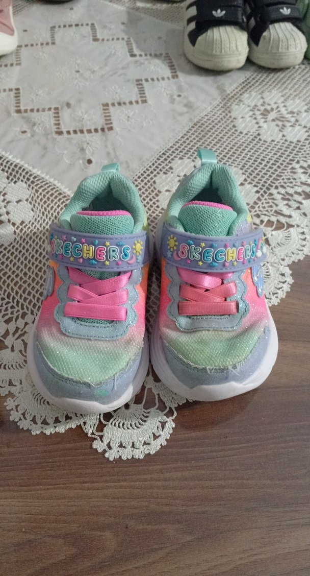 Kız Çocuk Renkli Skechers Spor Ayakkabı - Görsel 2