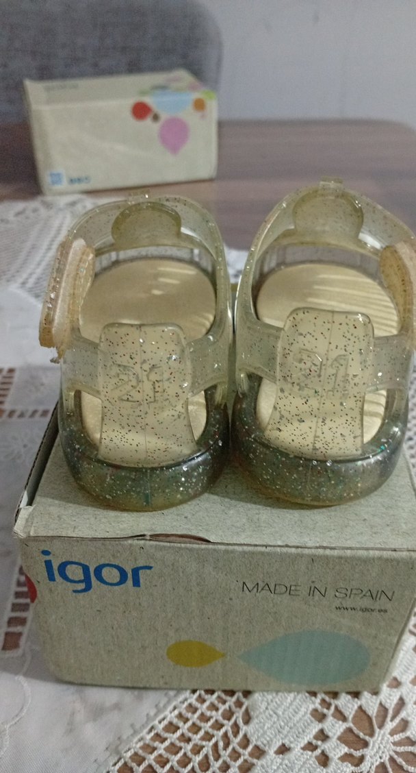 İgor Simli Şeffaf Papatya Detaylı Kız Çocuk Ayakkabı - Görsel 4