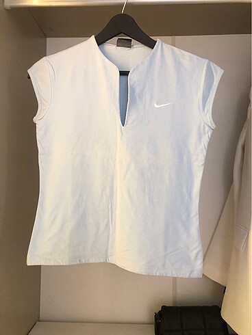 NIKE SPOR CROPPED TİŞÖRT