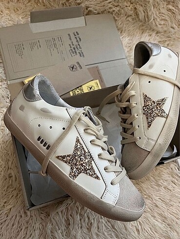Golden Goose 37