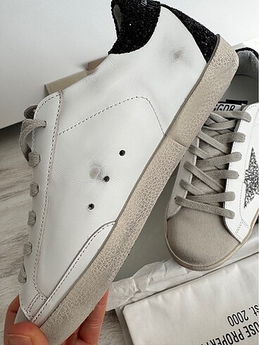 39 Beden beyaz Renk GOLDEN GOOSE 39 Orjinal