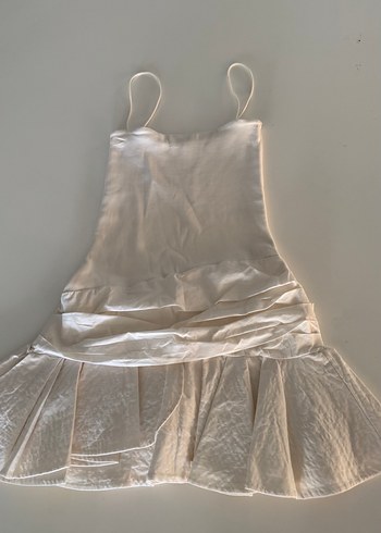 Zara Beyaz Askılı Mini elbise