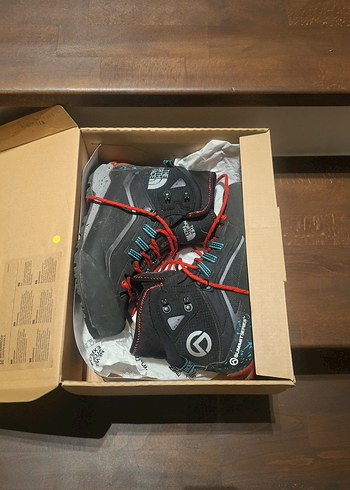 The North Face Siyah Kadın Bot - Görsel 3