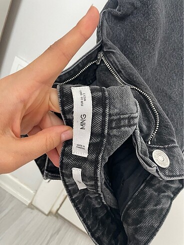 36 Beden Mango siyah mom jean 36