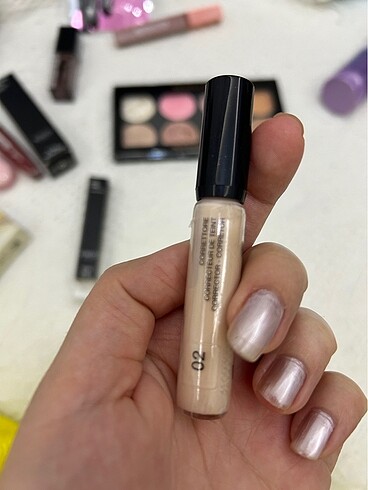 Kiko Kiko concealar