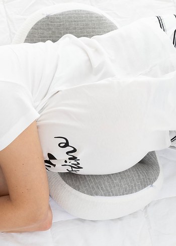 Gri Emzirme ve Hamilelik Destek Yastığı - Görsel 3