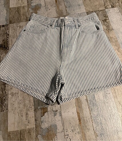 Mango Mango çizgili jean şort