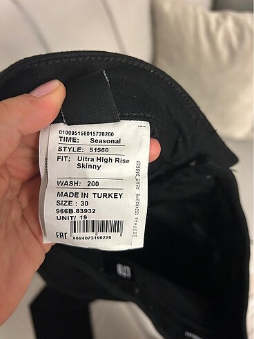 30 Beden siyah Renk Pantolon