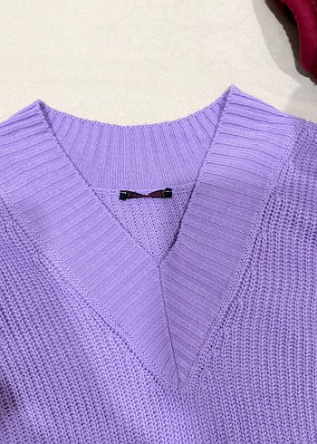 Kadın Mor V Yakalı Örgü Süveter - Görsel 3