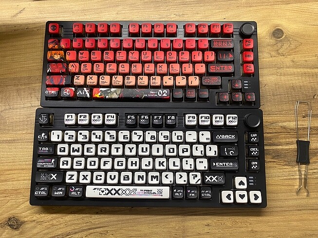 MEKANİK KLAVYE ( CUSTOM KLAVYE ) ( CYBERPUNK KEYCAPS) ( EK75 PRO