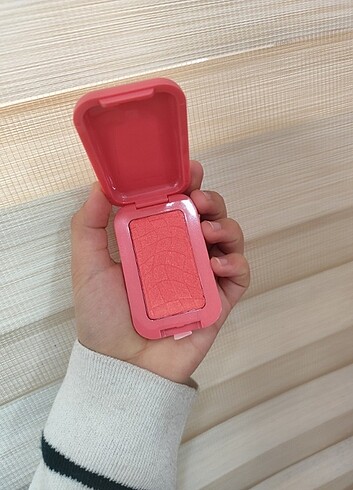 NYX Nyx buttermelt blush 04 allik