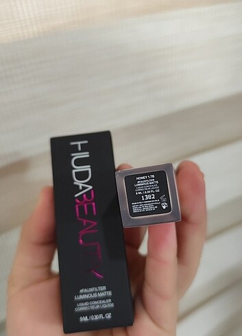 Beden Huda beauty kapatıcı